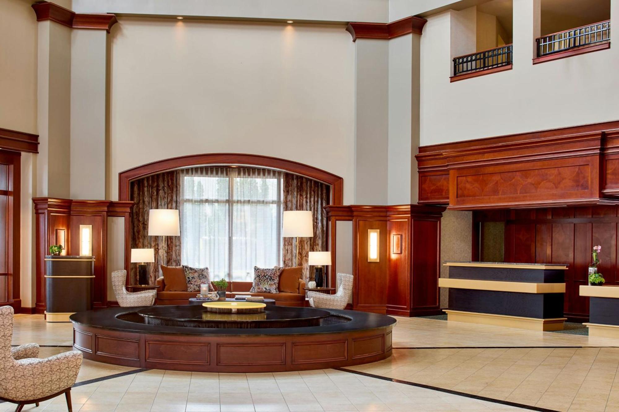 Marriott Shoals Hotel & Spa Флоренс Экстерьер фото